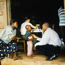 Γιατρός στη Γκάνα © EC
